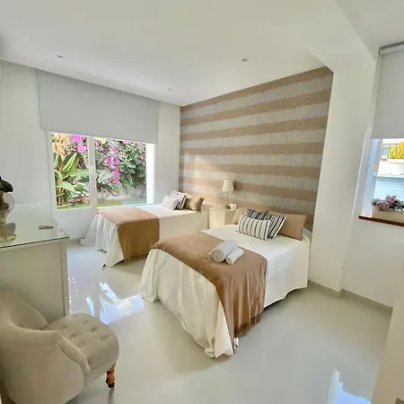 Holiday home Beachfront House Marbella
