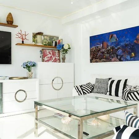 Beachfront House * Marbella