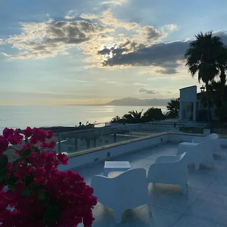 Beachfront House Marbella